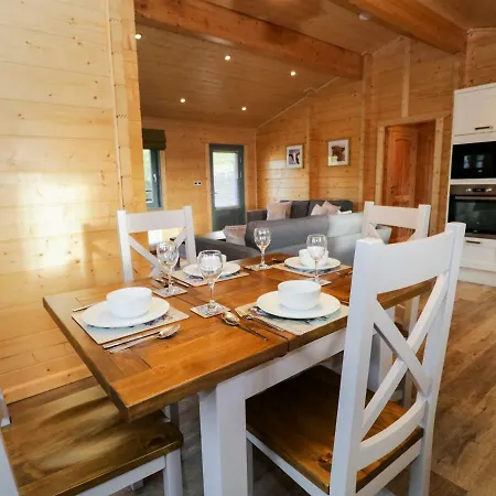 Oak Ferienhaus *